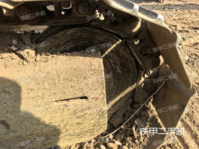 左驅(qū)動輪(行走機構(gòu)) 左驅(qū)動輪(行走機構(gòu))