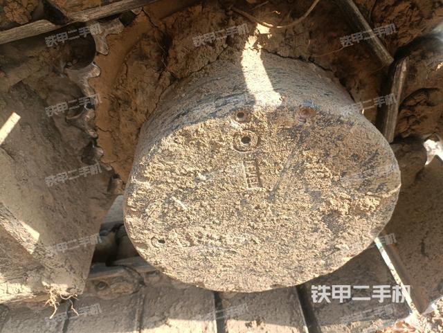 左驅(qū)動(dòng)輪(行走機(jī)構(gòu)) 左驅(qū)動(dòng)輪(行走機(jī)構(gòu))