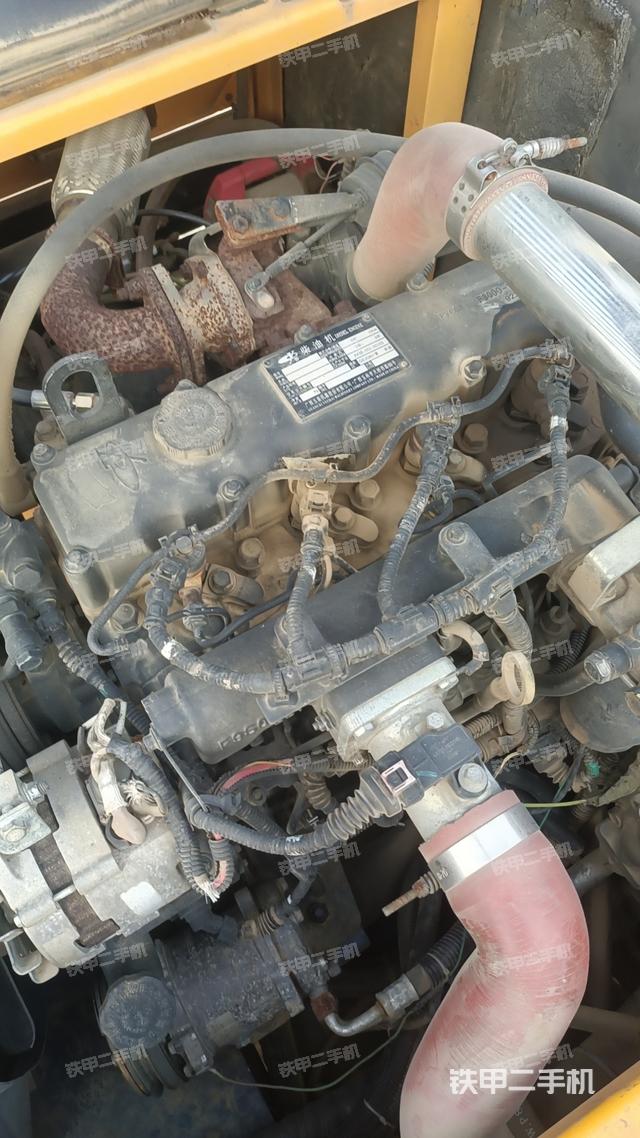 发动机整体俯视（整机外观）