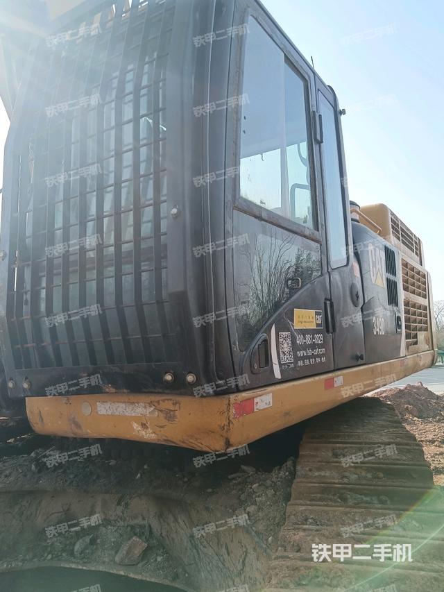 駕駛室左前45度（駕駛室部分）