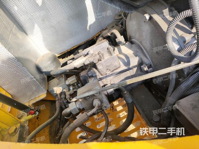 液壓泵室(大件艙室) 液壓泵室(大件艙室)