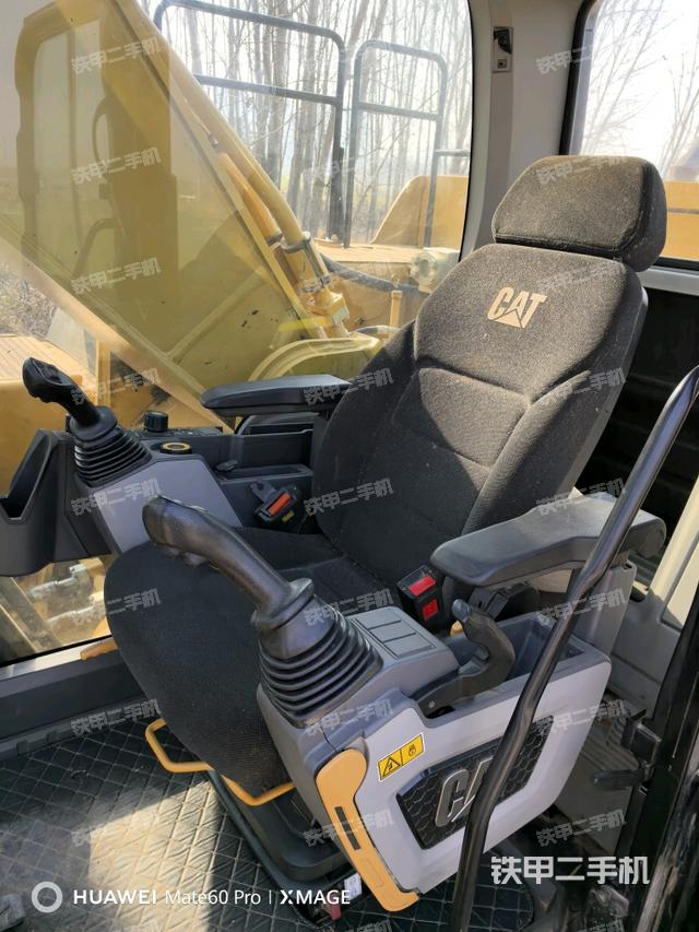 駕駛室正側（駕駛室部分）