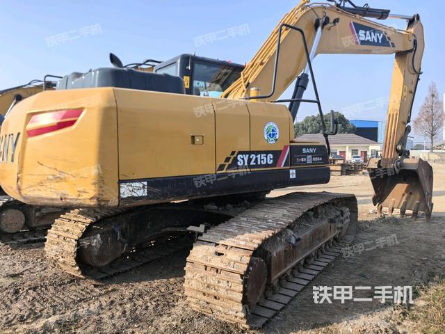 整機(jī)右后45°(整機(jī)外觀) 整機(jī)右后45°(整機(jī)外觀)