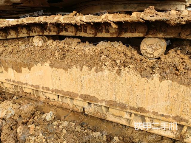 左導(dǎo)向輪（行走機(jī)構(gòu)）