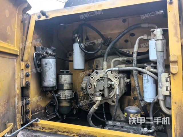 液壓泵室（大件艙室）