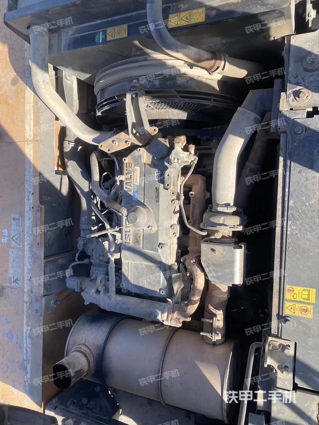 發(fā)動機整體俯視（整機外觀）