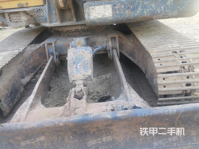 小臂整體左后（工作和回轉(zhuǎn)裝置）