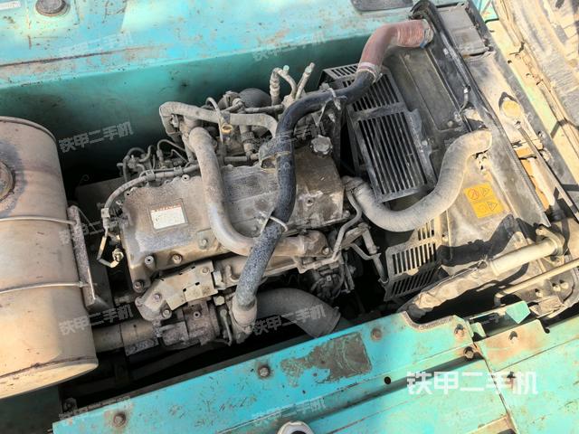 發(fā)動機室(上車部件) 發(fā)動機室(上車部件)