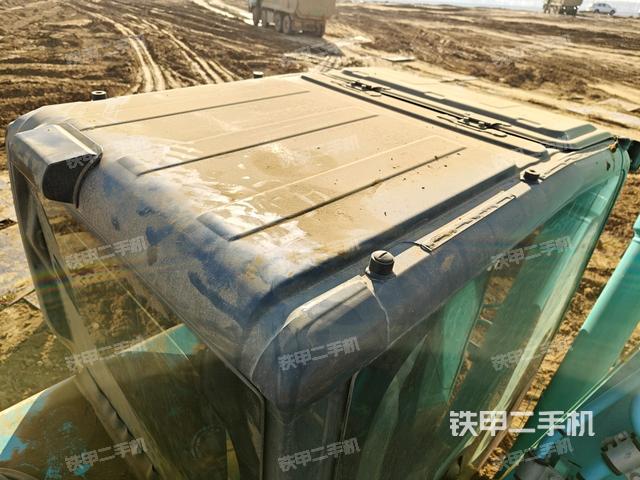 駕駛室頂部俯視(上車部件) 駕駛室頂部俯視(上車部件)