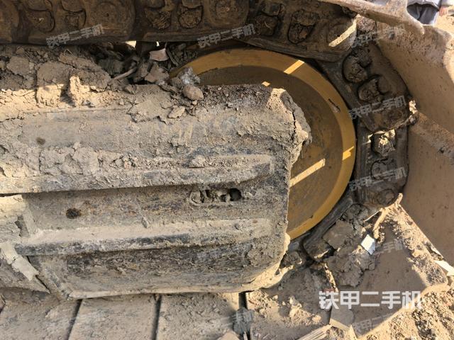 左驅(qū)動輪(行走機構(gòu)) 左驅(qū)動輪(行走機構(gòu))