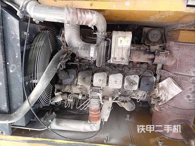 发动机整体俯视（整机外观）