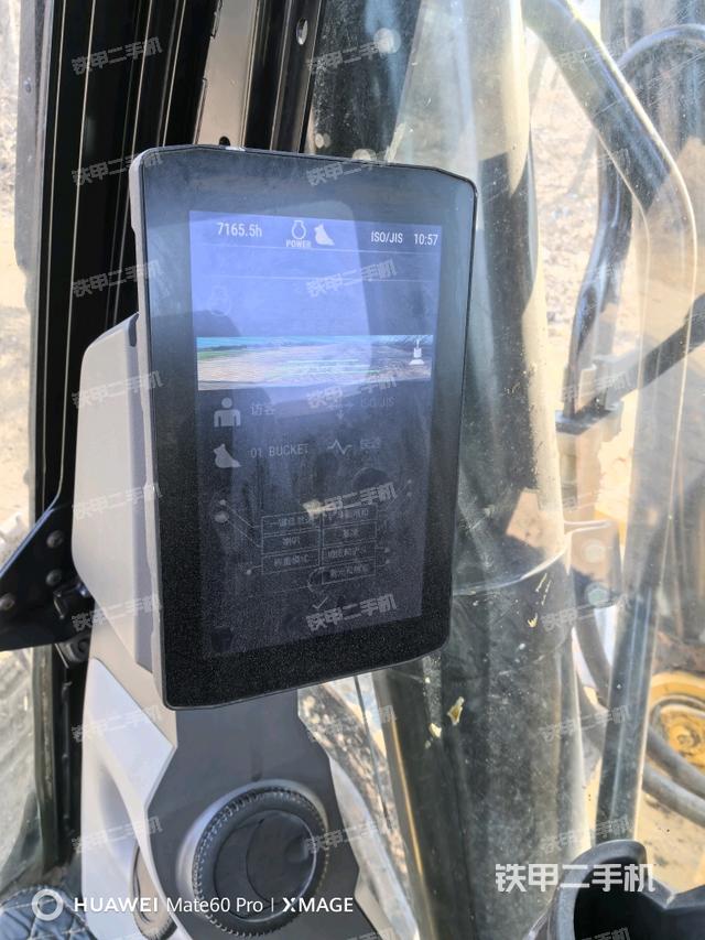 駕駛室左后45度（駕駛室部分）