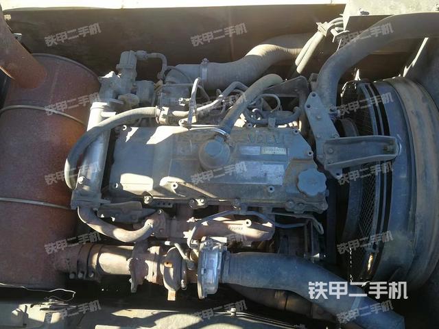 發(fā)動機整體俯視（整機外觀）