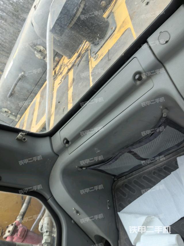 座椅后部（駕駛室部分）