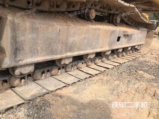 單側(cè)履帶整體（整機外觀）