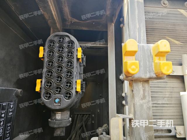 空濾倉整體（大件艙室）