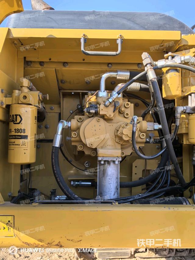 散熱器正面（大件艙室）