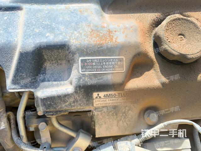 駕駛室頂部俯視（上車部件）