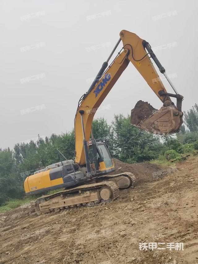 整機(jī)右后45°(整機(jī)外觀) 整機(jī)右后45°(整機(jī)外觀)