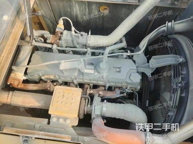 發(fā)動(dòng)機(jī)整體俯視（整機(jī)外觀）