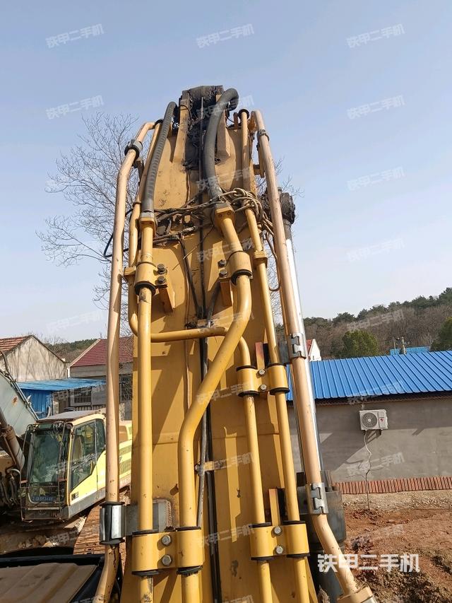 大臂背部俯視（工作和回轉裝置）