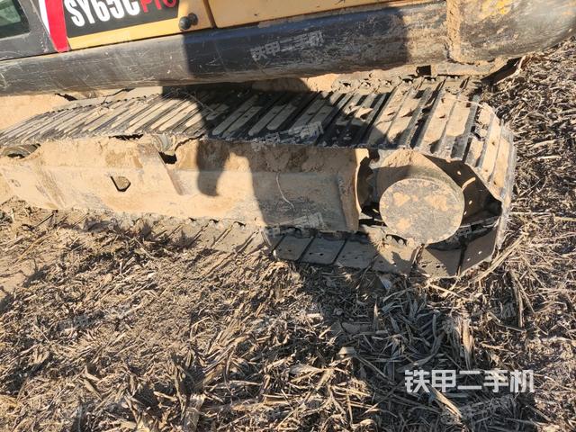 右側履帶整體?(行走機構) 右側履帶整體?(行走機構)