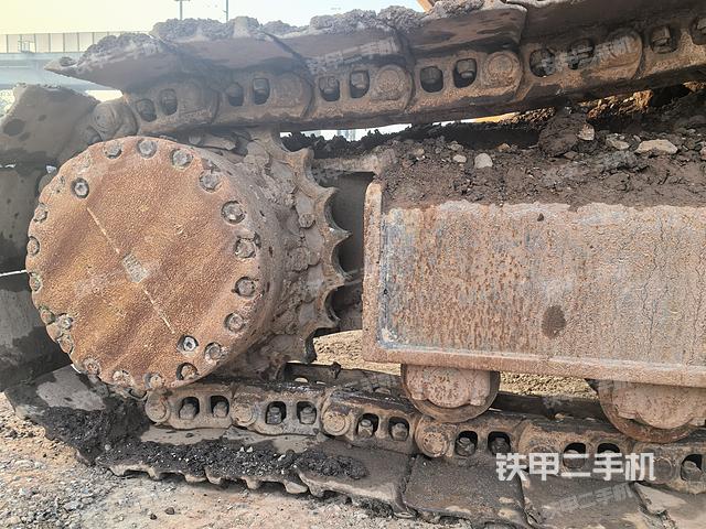 单侧履带整体（整机外观）