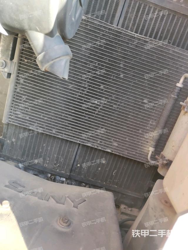 散熱器室(大件艙室) 散熱器室(大件艙室)