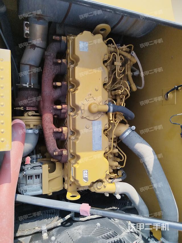 发动机整体俯视（整机外观）