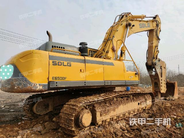 山东临工E6500F挖掘机的设备实拍-第1张实拍照片
