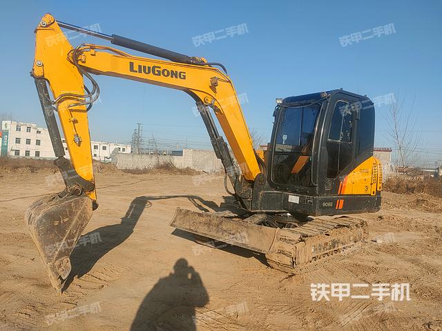 柳工CLG906E挖掘机