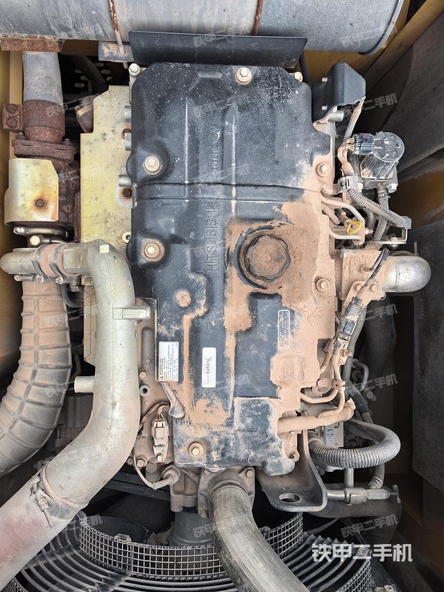 发动机整体俯视（整机外观）