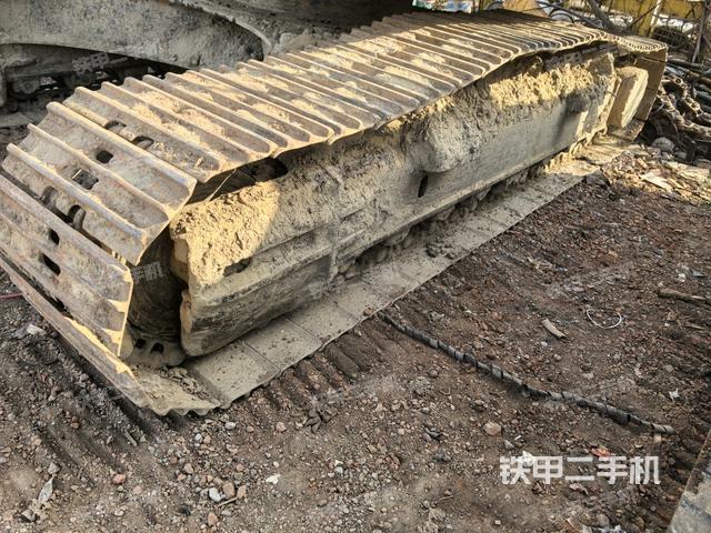 左側(cè)履帶整體?（行走機(jī)構(gòu)）