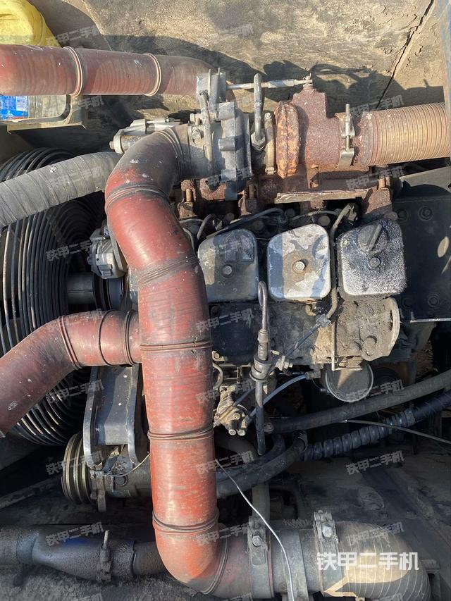 氣門室蓋螺絲特寫（上車部件）