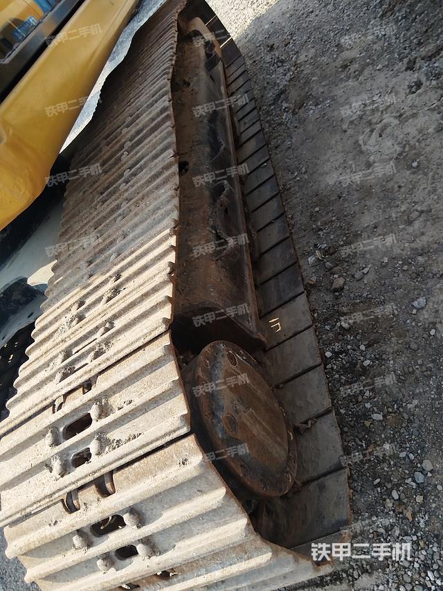 单侧履带整体（整机外观）