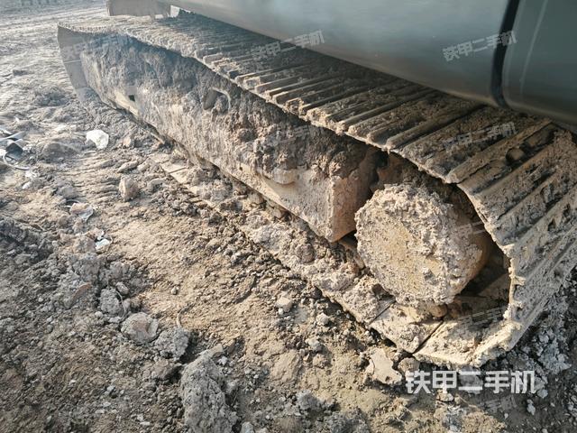 右側(cè)履帶整體（行走機(jī)構(gòu)）