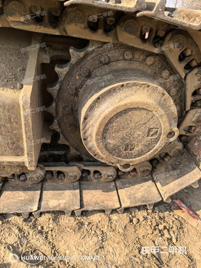 右側履帶整體（行走機構）