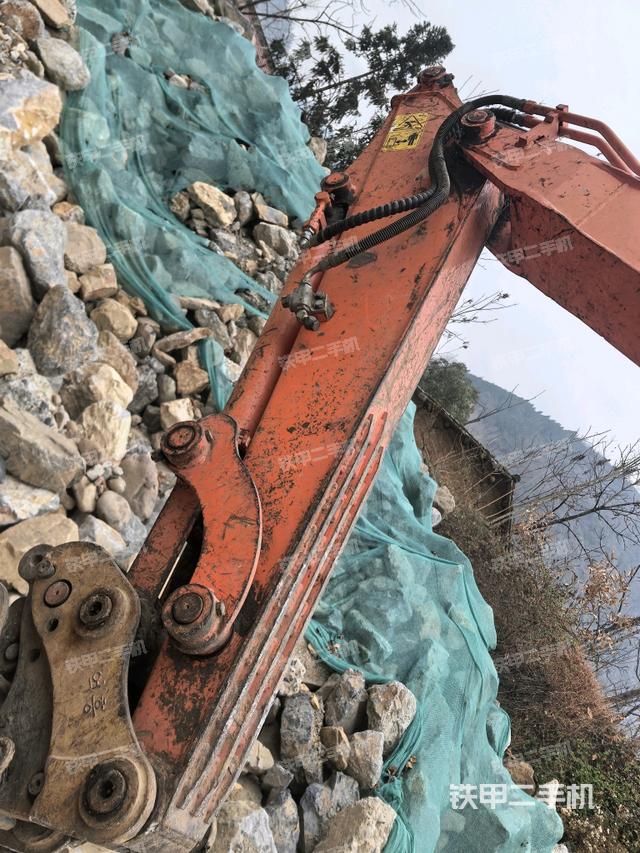 小臂整體右前（工作和回轉(zhuǎn)裝置）