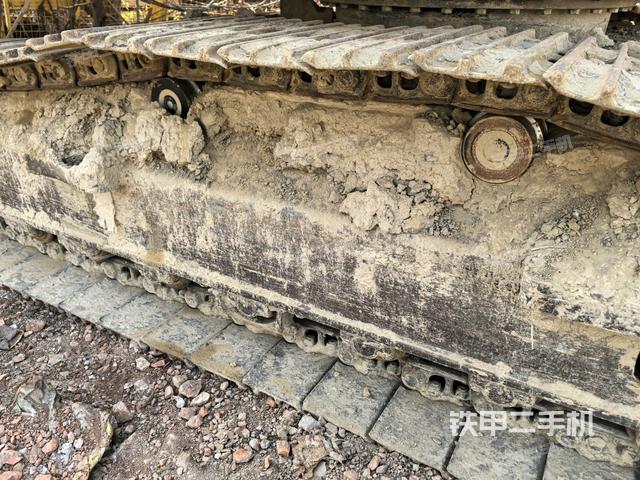 左側(cè)行走馬達(dá)蓋板（行走機(jī)構(gòu)）