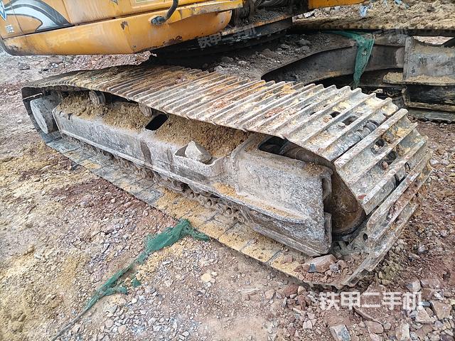 单侧履带整体（整机外观）