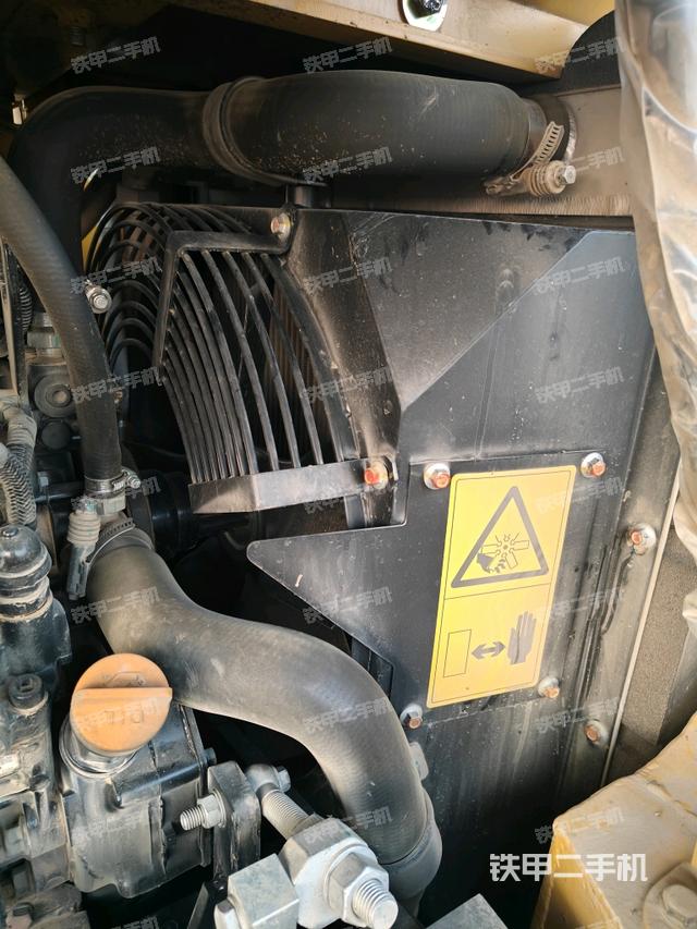 水箱+風(fēng)扇特寫（上車部件）