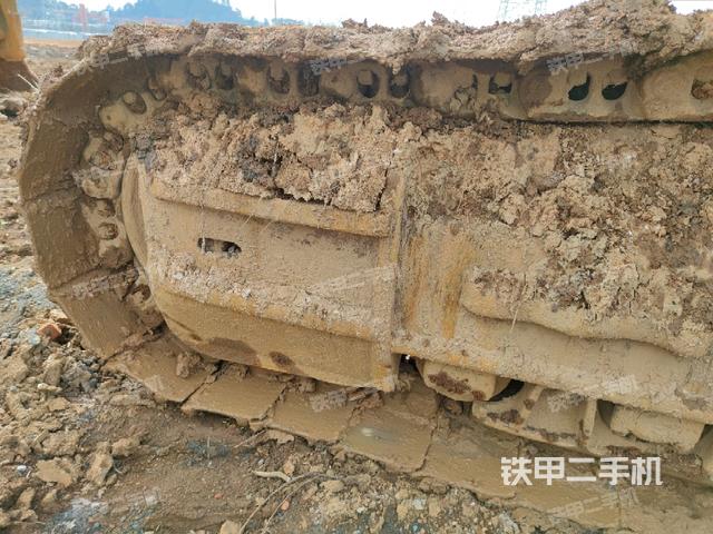 左側(cè)行走馬達(dá)蓋板（行走機(jī)構(gòu)）