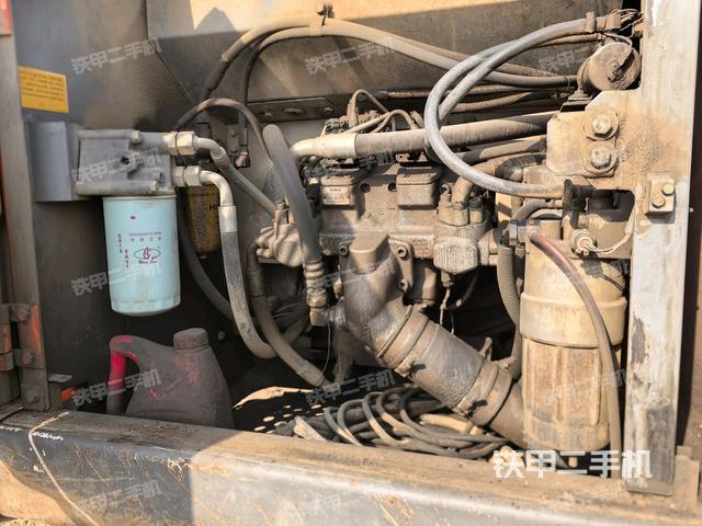 液壓泵室（大件艙室）