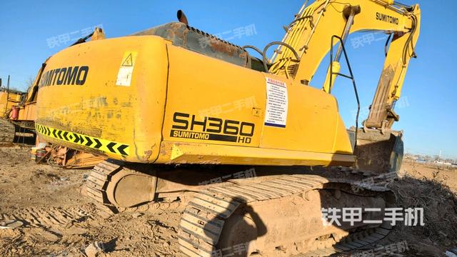 整機(jī)右后45°(整機(jī)外觀) 整機(jī)右后45°(整機(jī)外觀)