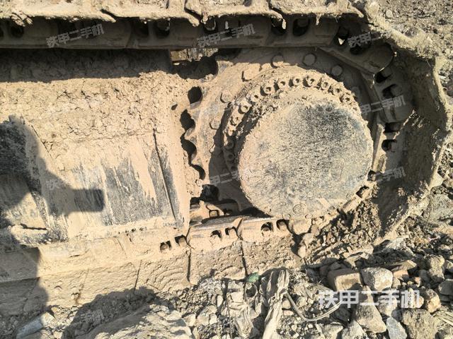 右驅(qū)動輪(行走機構(gòu)) 右驅(qū)動輪(行走機構(gòu))