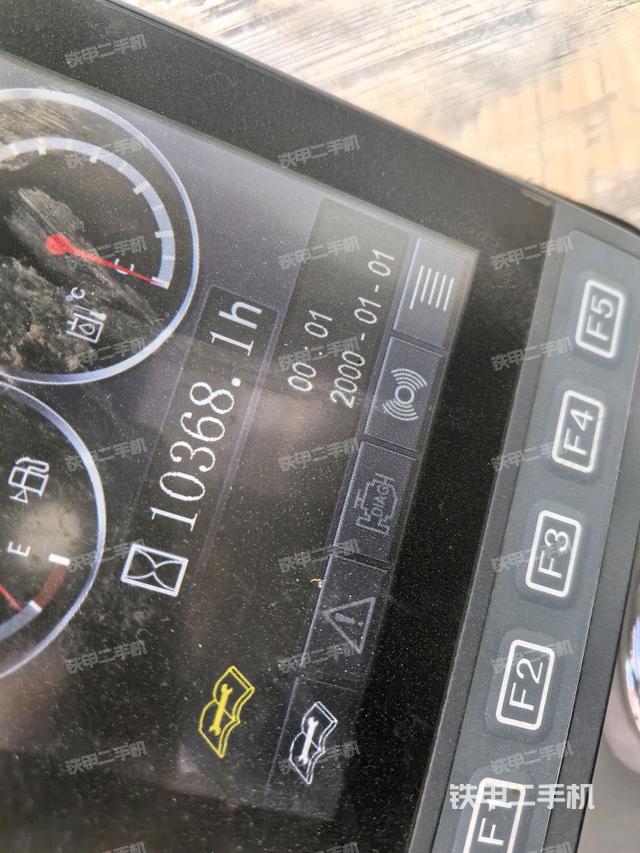 小時表(駕駛室部分) 小時表(駕駛室部分)