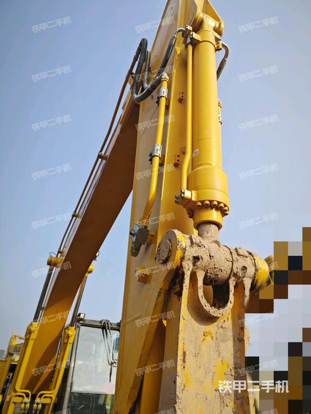 小臂整體右前（工作和回轉(zhuǎn)裝置）