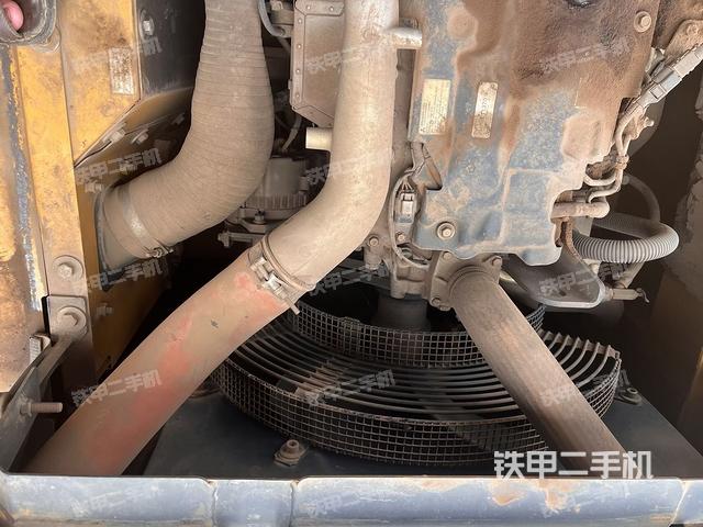 水箱+風(fēng)扇特寫(上車部件) 水箱+風(fēng)扇特寫(上車部件)