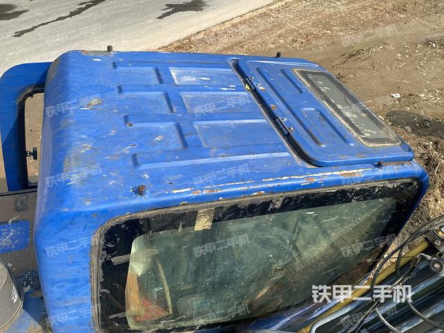 駕駛室頂部俯視（上車部件）