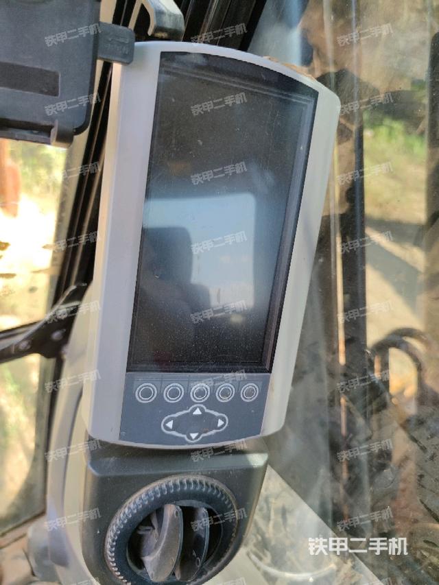 顯示屏?（駕駛室部分）